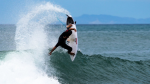 Buzzcut 2, Trestles et Huntington pour Reef Heazlewood