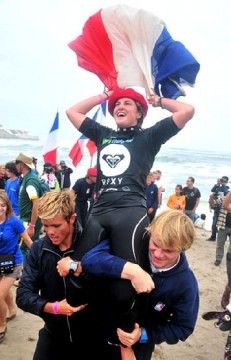 Miniview Cannelle Bulard, Championne du monde Junior ISA Surf