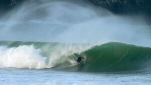 Les Dérives du surf business, nouveau film de Thomas Joncour