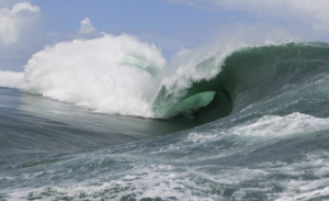 Session tow-in historique à Teahupoo