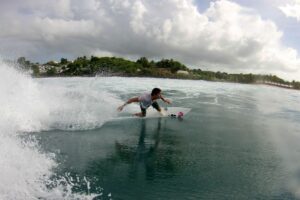 Jeux Panaméricains : la team Gwada en freesurf
