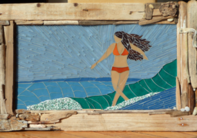 Mosaïques de surfeuses par Delphine Priem