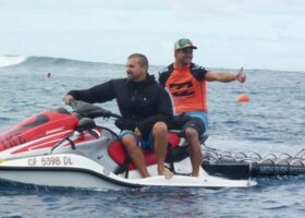Billabong Pro Tahiti : Bourez et Flores sauvent leur peau