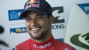 Red Bull Local Hero Tour : Michel Bourez, un prof de luxe