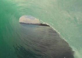 Last Name First // Alex & Koa Smith en Indo