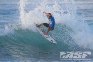 Aritz Aranburu invité au Quiksilver Pro France