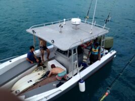 Des Français frôlent le drame au large de Java