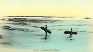 Plus vieille photo de surf au monde, on nous aurait menti ?