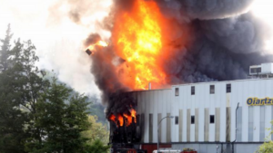 Violent incendie dans l’usine Pukas