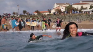 Anglet : le paddle-out en mémoire de Jack O’Neill