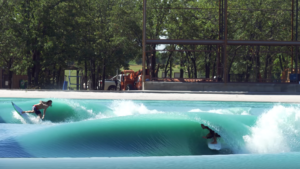 Waco, nouvel eldorado du surf en piscine ?