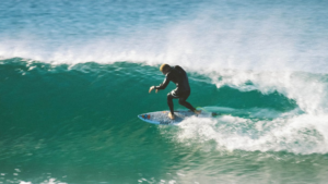 Mick Fanning à fond sur son twin fin