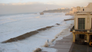 Biarritz : alerte vagues submersion