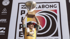 Gabriel Medina remporte aussi le Pipe Masters…