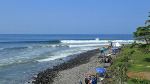 Accident tragique d’un surfeur au Salvador