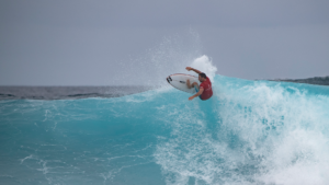 Single-fin : Josh Kerr récidive aux Maldives
