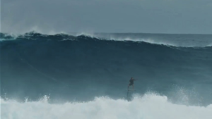 Archive : Laird Hamilton en foil dans un Cloubreak solide