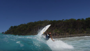 Noosa Heads : Julian Wilson prépare sa saison à la maison