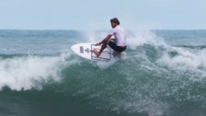 Patrick Gudauskas goûte à un pointbreak mexicain de rêve