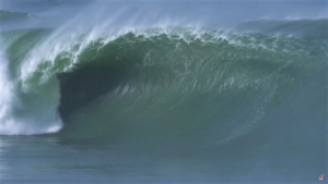 Le surf au Portugal version lourd et épais