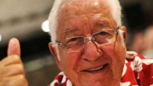 Paul Van Doren, co-fondateur de Vans, est décédé à l’âge de 90 ans