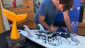 Rip Curl organise une enchère au profit d’Handi Surf