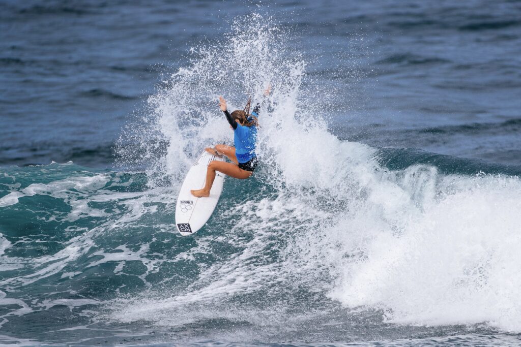 Zoé Jaeckin lors du Pro Junior qui avait lieu aux Açores ©Damien Poullenot / WSL