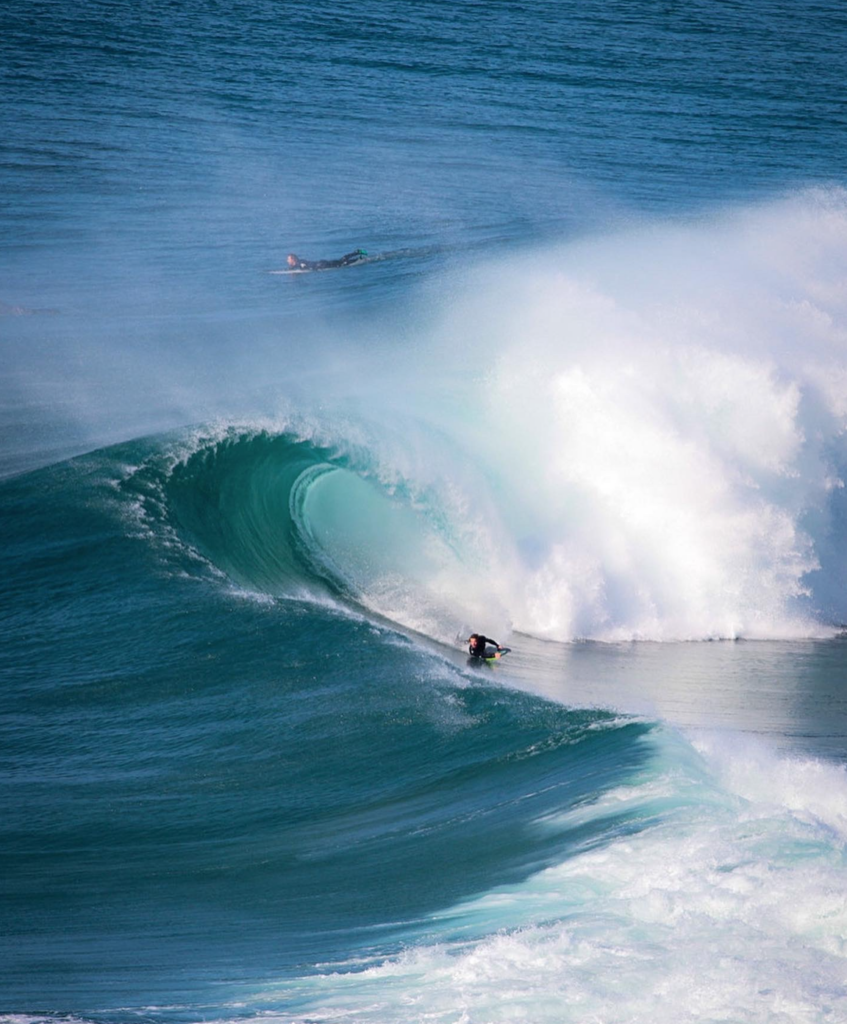 Maxime Castillo dans son film Restart, bodyboard