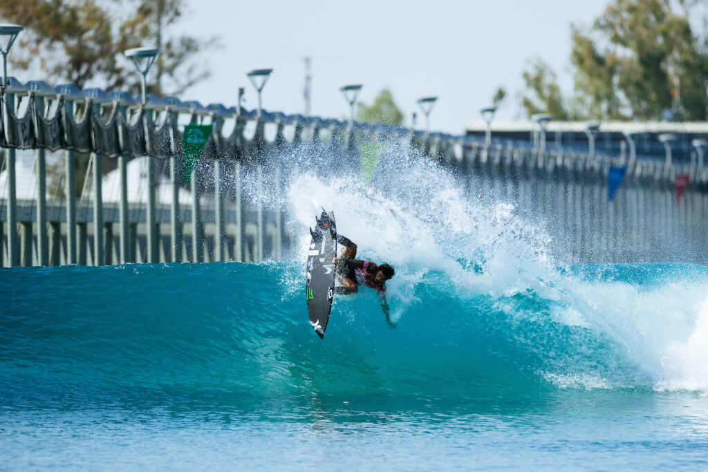Filipe Toledo (Photo Aaron Hughes/World Surf League)
