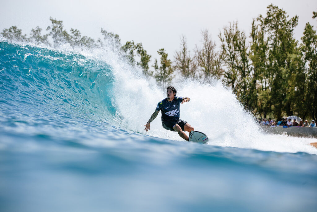 Gabriel Medina (Photo Aaron Hughes/World Surf League)