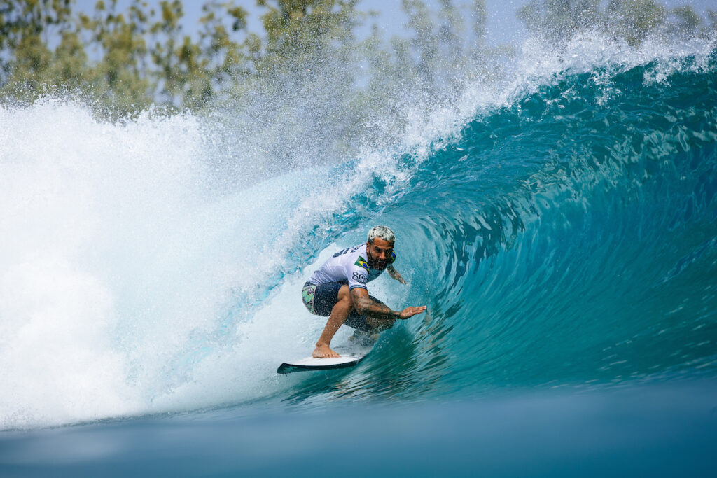 Italo Ferreira (Photo Aaron Hughes/World Surf League)
