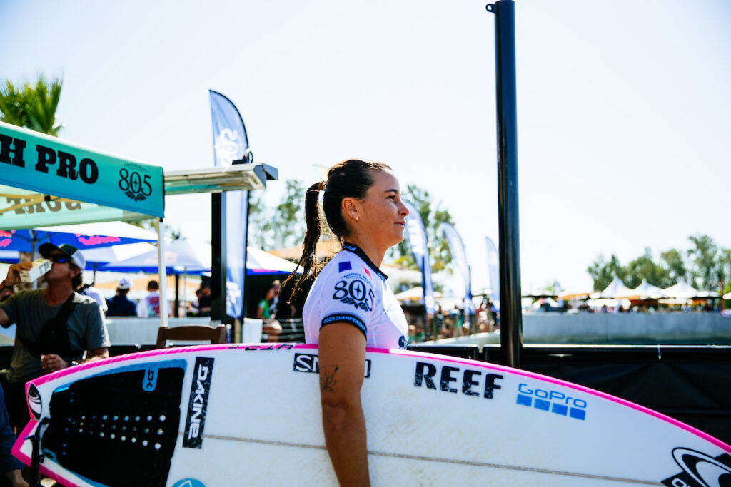 Johanne Defay (Aaron Hughes/World Surf League)