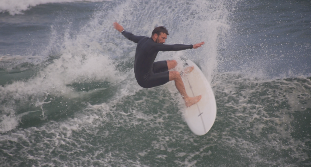 action Surfin Estate