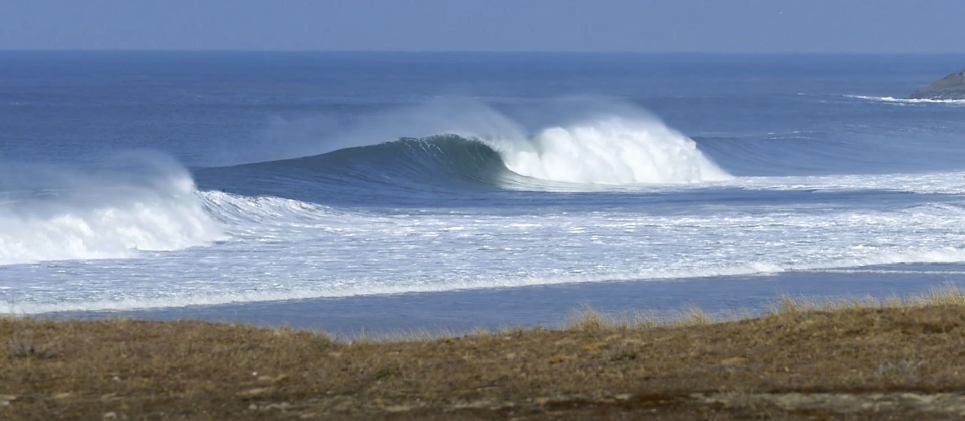 notos-vol-3-un-an-de-surf-en-bretagne-surf-session