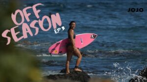 Off season : à quoi ressemble le temps hors compétition d’une surfeuse pro ?