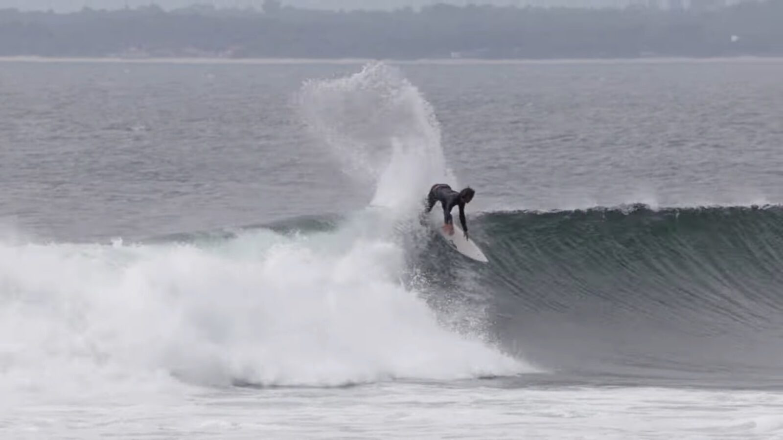 lucas-aubron-de-lacanau-l-indo-surf-session