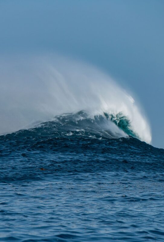 Nos questions à Maria Fernanda Bastidas, photographe aqua de surf de gros