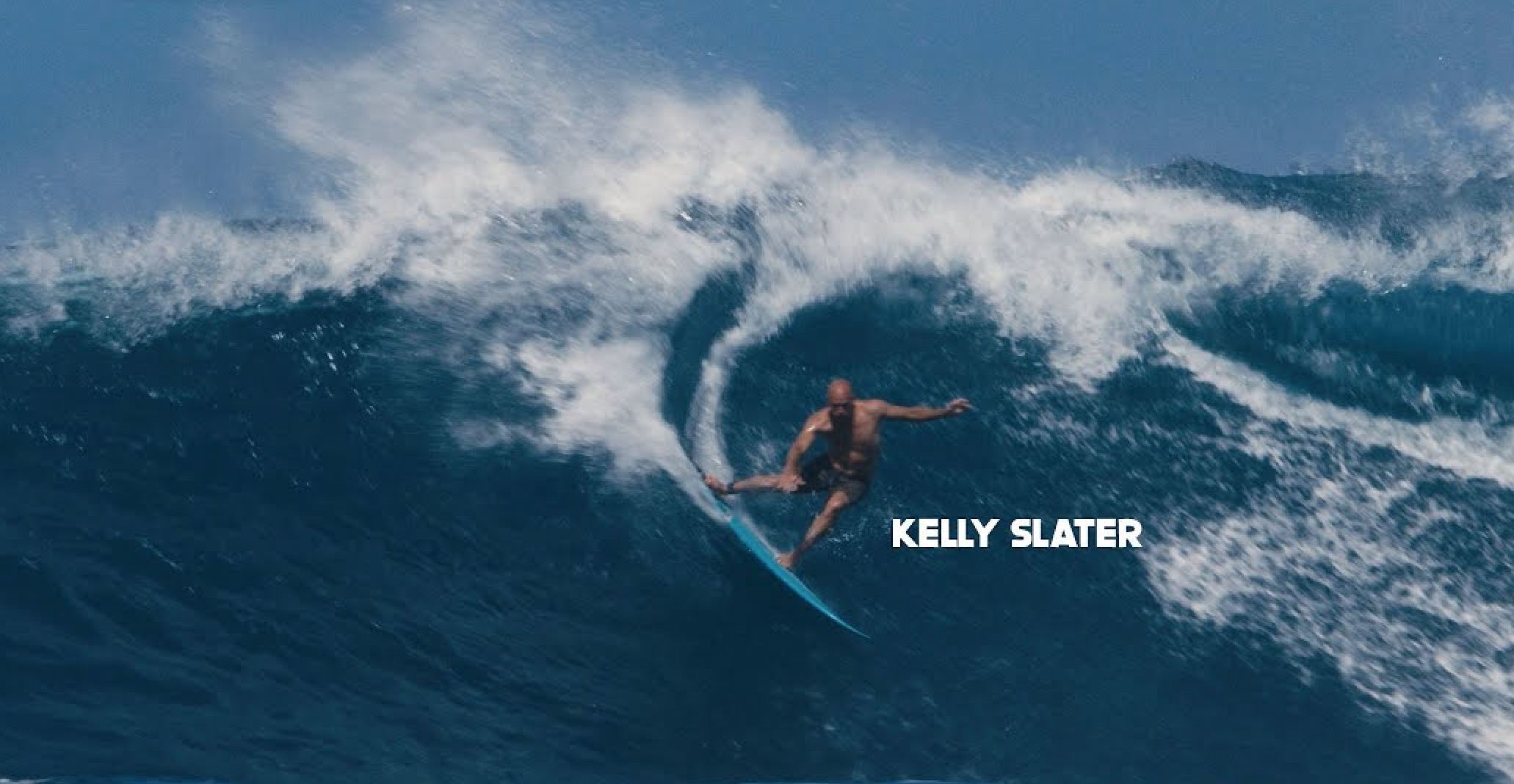 Kelly Slater, Jack Johnson & co à Haleiwa Surf Session Magazine
