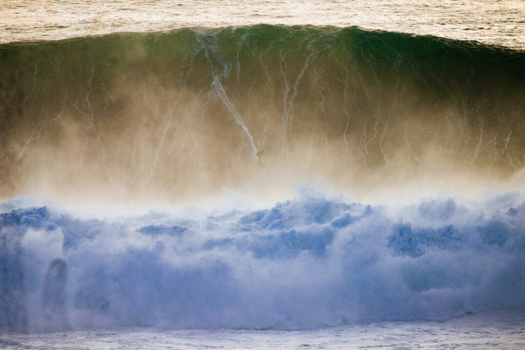 TUDOR NAZARÉ Big Wave Challenge Rodrigo Koxa