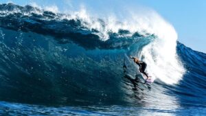 Caity Simmers est-elle LA surfeuse sur qui miser en 2024 ?