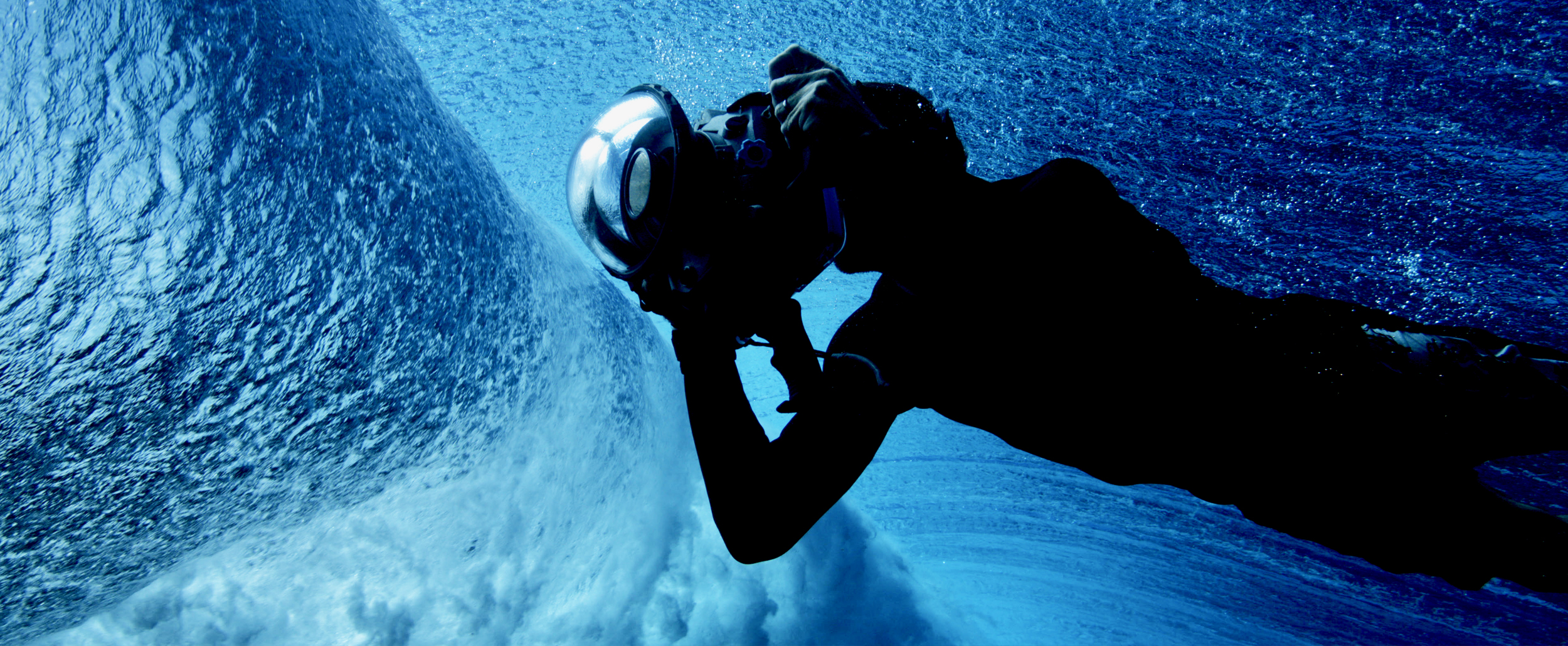 Aqua Obscura : Ben Thouard regard filmé par Morgan Maassen