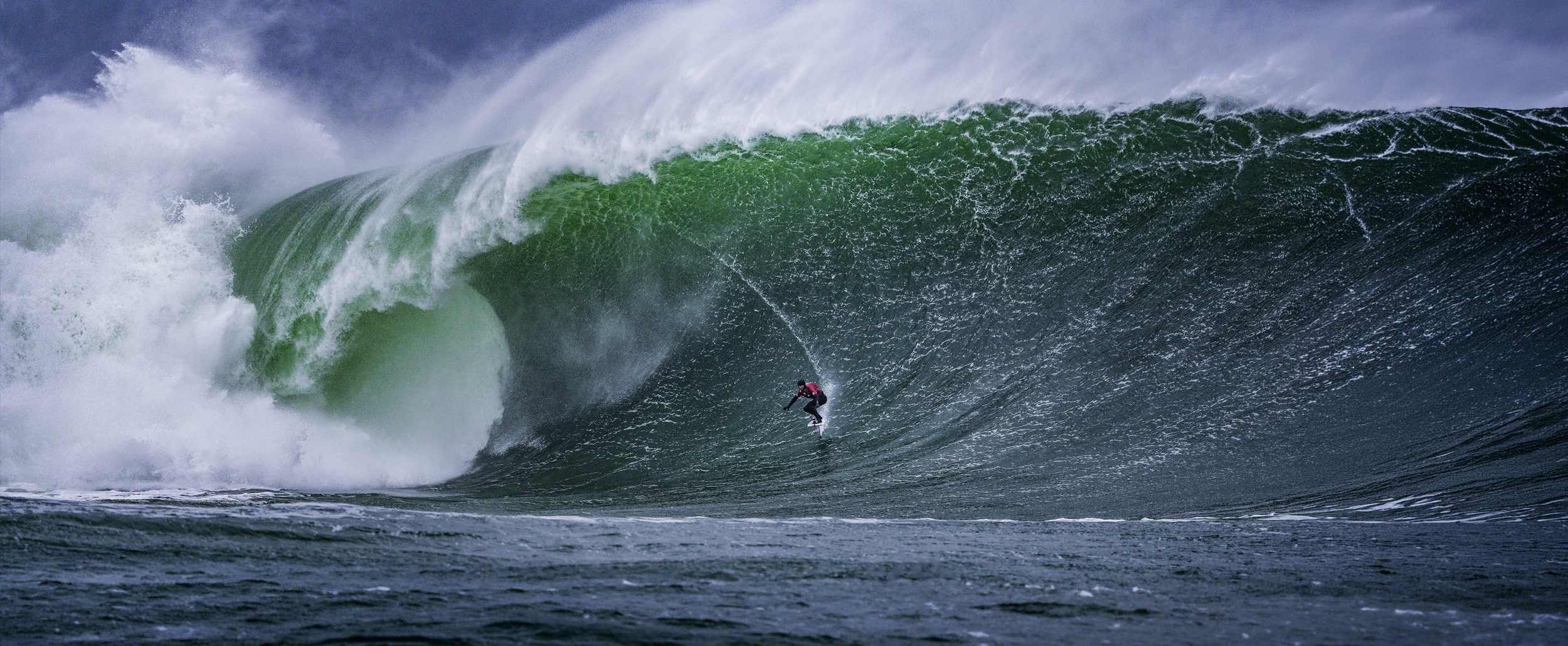 Matt Etxebarne Vs Mullaghmore&nbsp;: dans l’arène d’un swell mythique