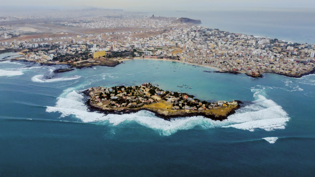 Ngor Island Surfcamp