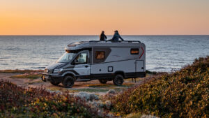 Van Life&nbsp;: des surf trips hybrides pour embarquer tout son quiver outdoor