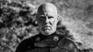 Teahupo&rsquo;o&nbsp;: un surfeur californien de 56 ans décède après un accident