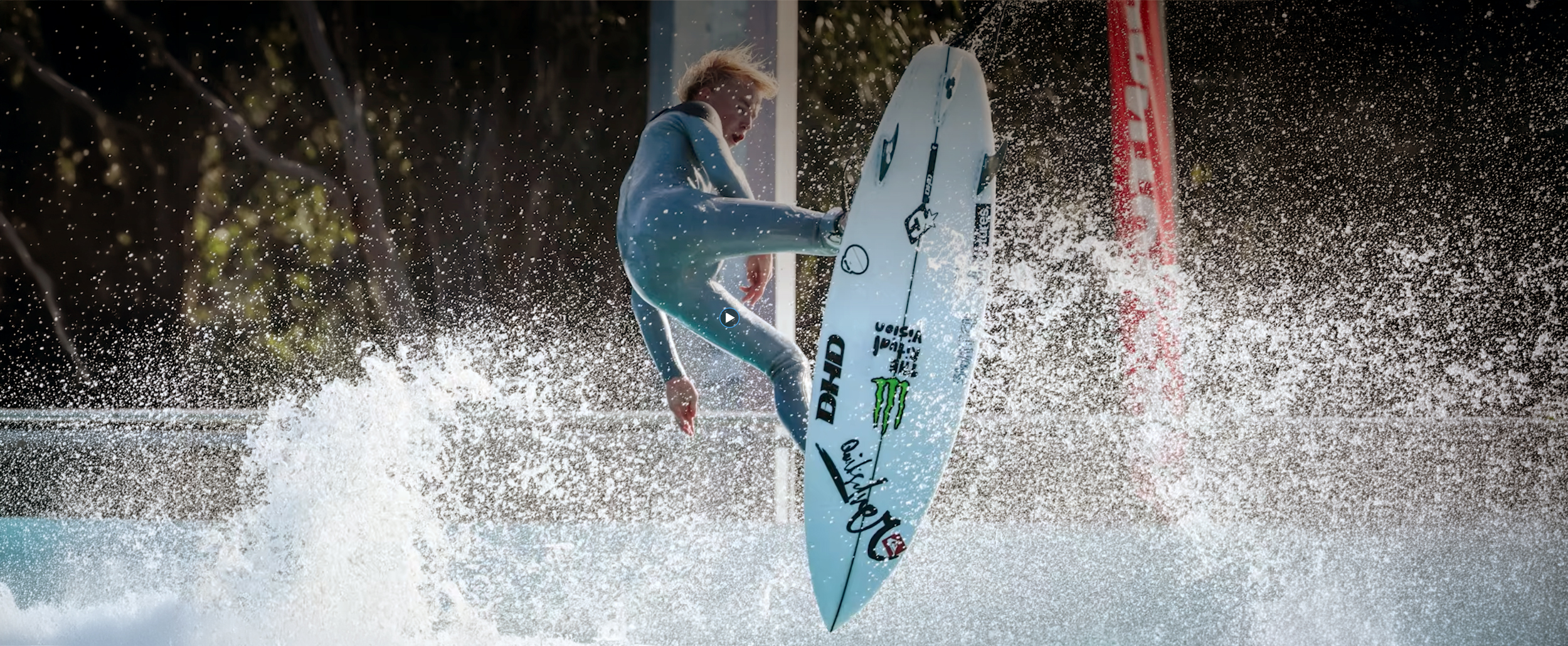 Hughie Vaughan, le surfeur qui est en train de révolutionner le surf aérien