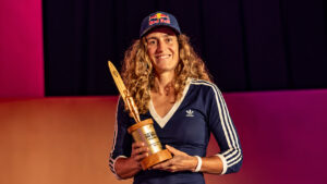 Justine Dupont sacrée Surfer of the Year 2026